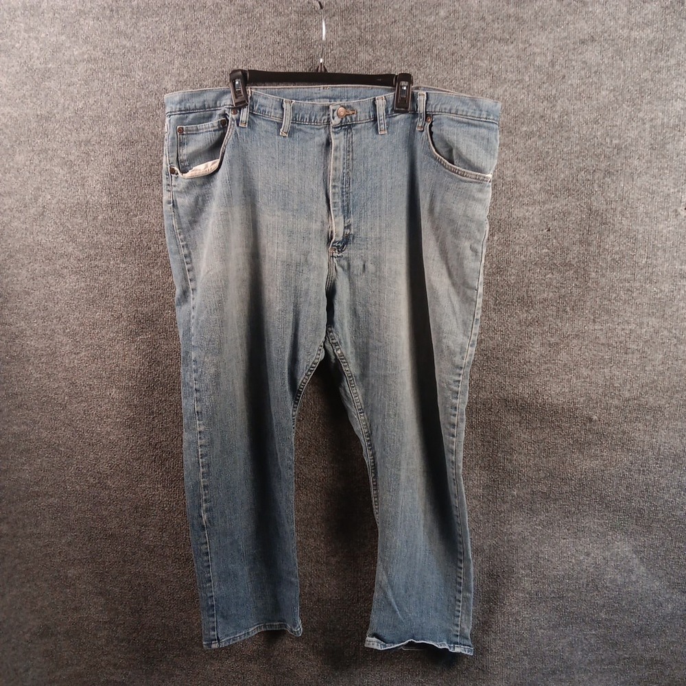 Wrangler Authentics Men Relaxed Fit Jeans Blue Medium Wash 9KRLAVS 46x29